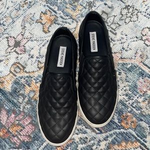 Steve Madden Black Quilted Slip On - Size 9